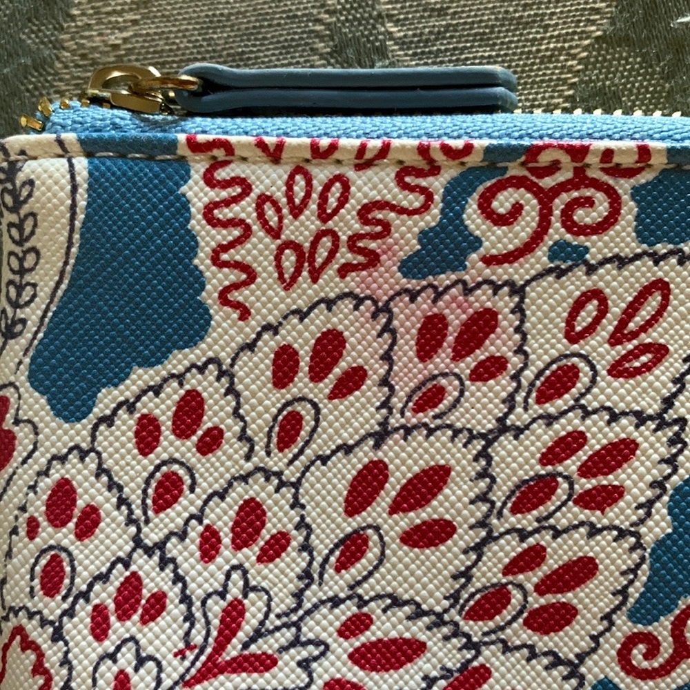 LOFT Pouch - Picture 7 of 7